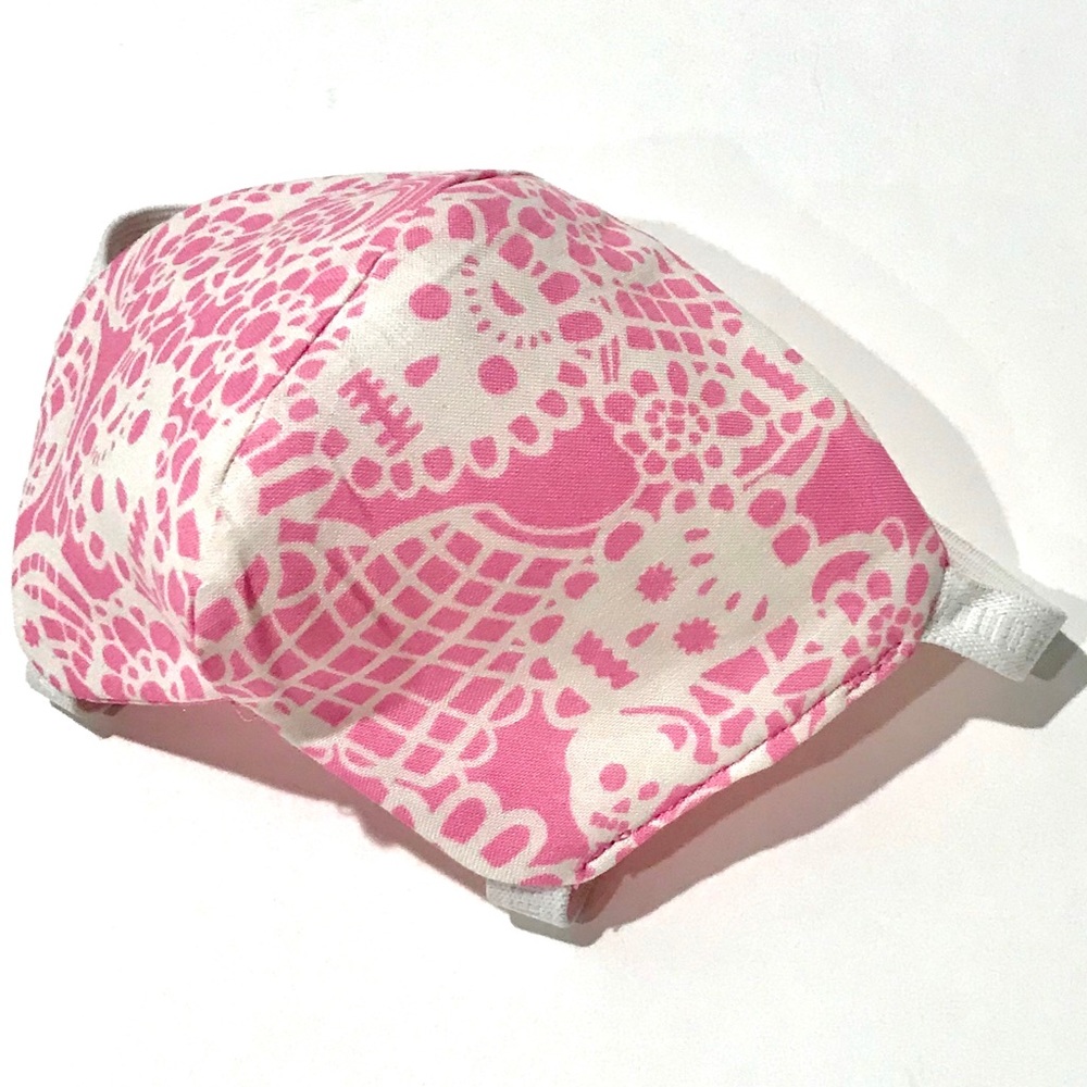 NWOT Face mask 3 layer protection & elastic